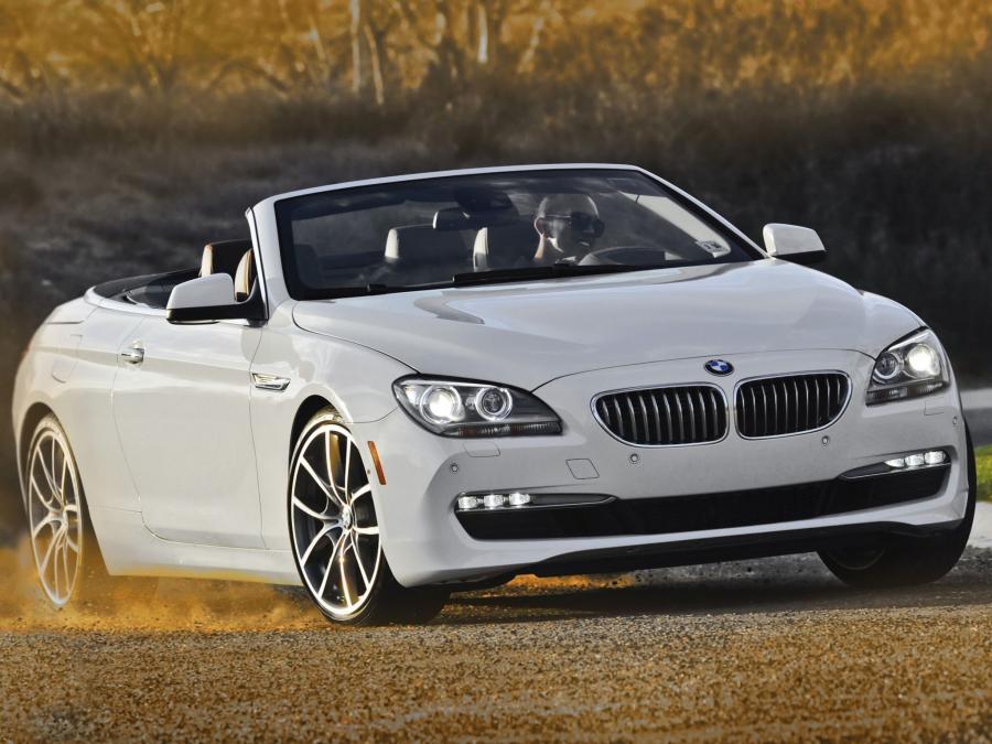  BMW 650i Convertible 2011 года  (US) (фото 13 из 20)